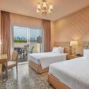 Club Twin Room